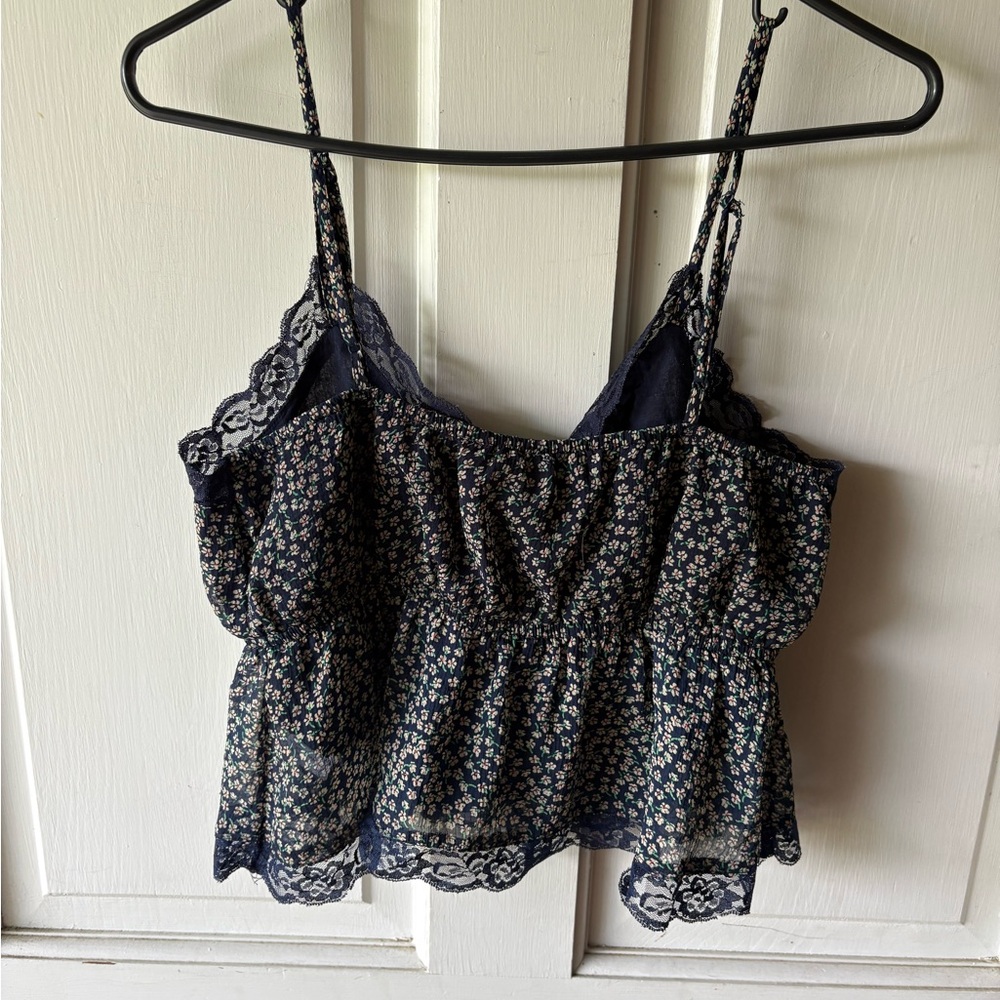 American Eagle Outfitters Navy Floral Cami - Picture 2 of 3